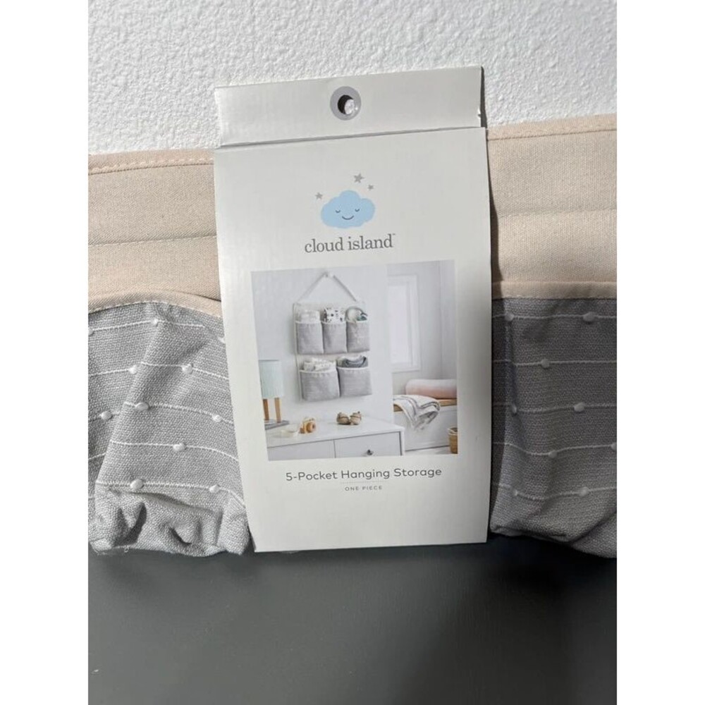 NWT cloud island hanging storage